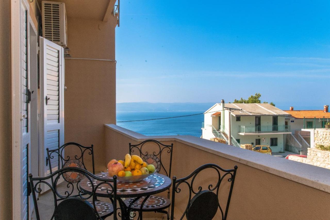 Matko'S Oasis Apartments Brela Ngoại thất bức ảnh